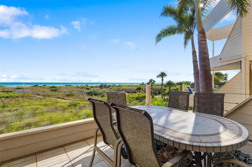 546A Beach Road Sarasota FL 34242