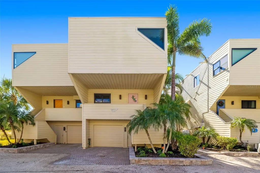 546A Beach Road Sarasota FL 34242