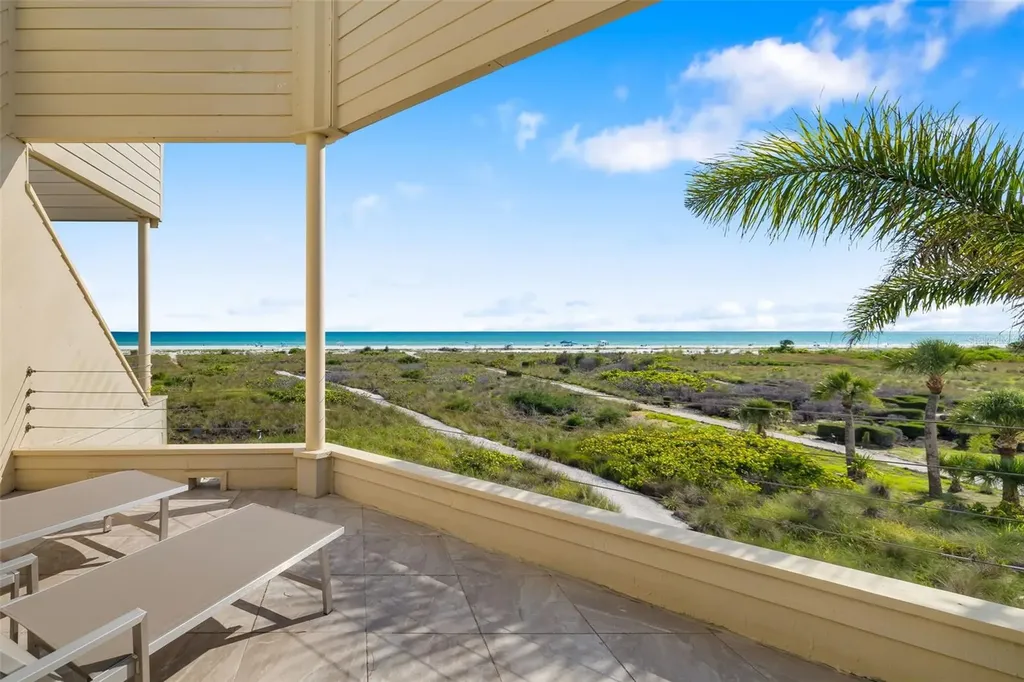 546A Beach Road Sarasota FL 34242