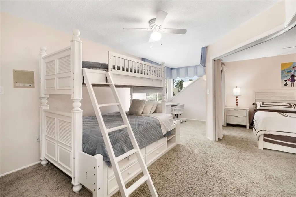 546A Beach Road Sarasota FL 34242