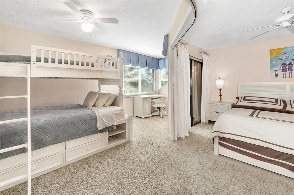 546A Beach Road Sarasota FL 34242