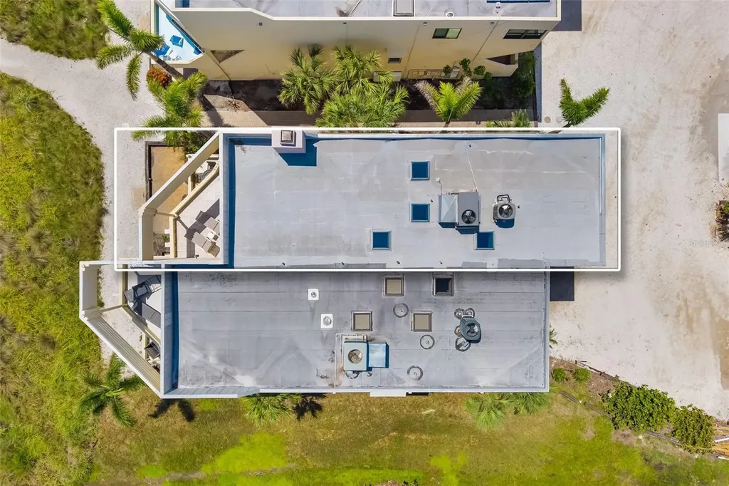 546A Beach Road Sarasota FL 34242