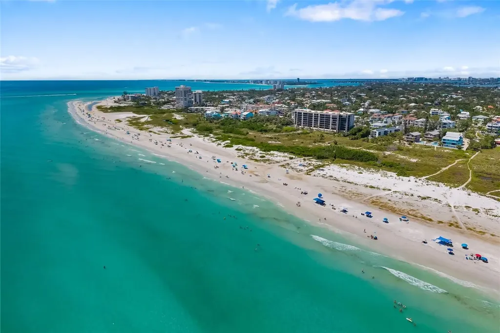 546A Beach Road Sarasota FL 34242