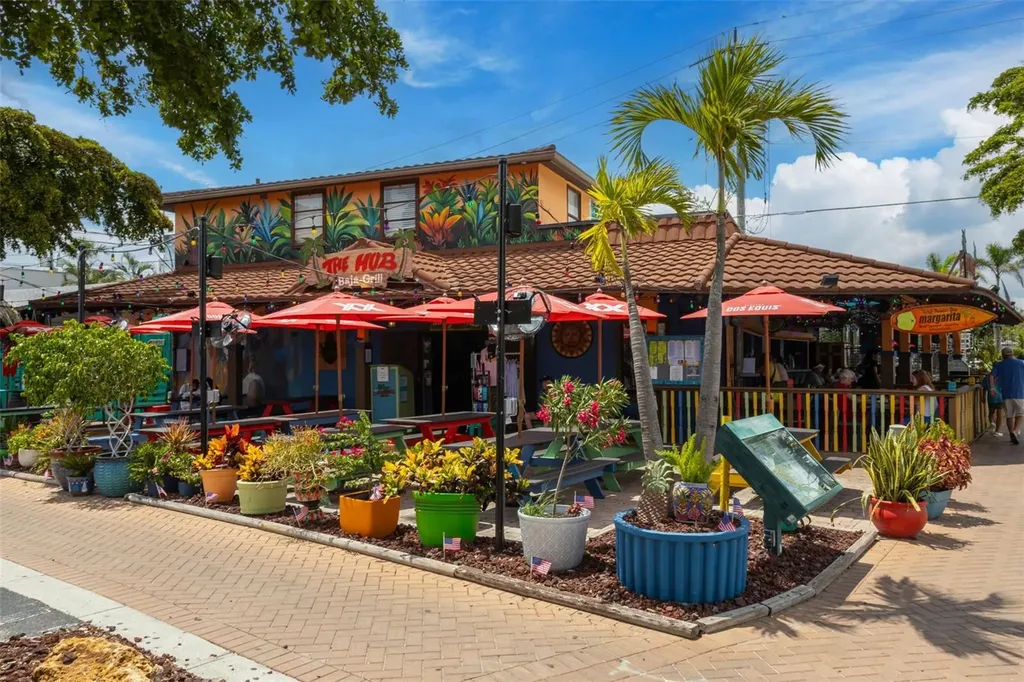 546A Beach Road Sarasota FL 34242