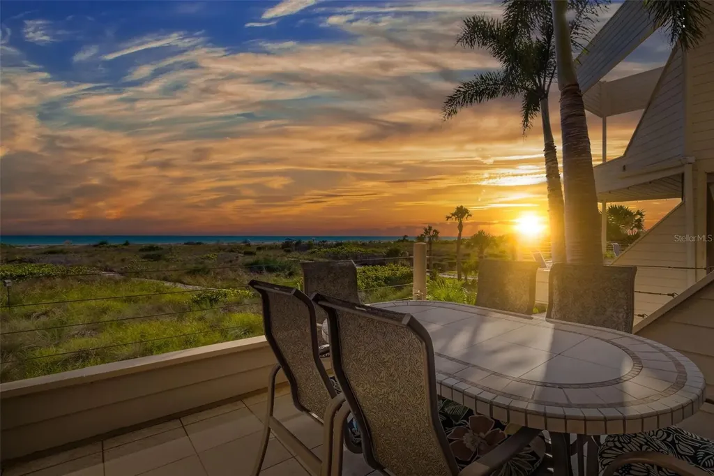 546A Beach Road Sarasota FL 34242