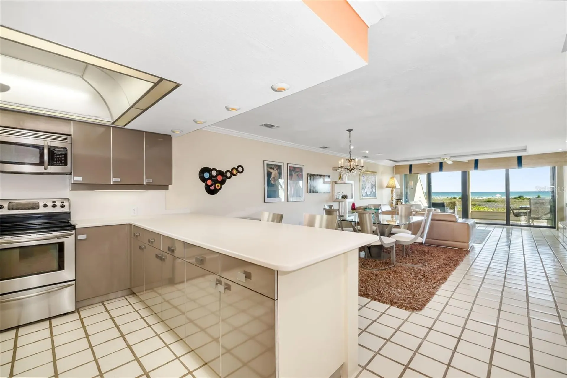 546A Beach Road Sarasota FL 34242