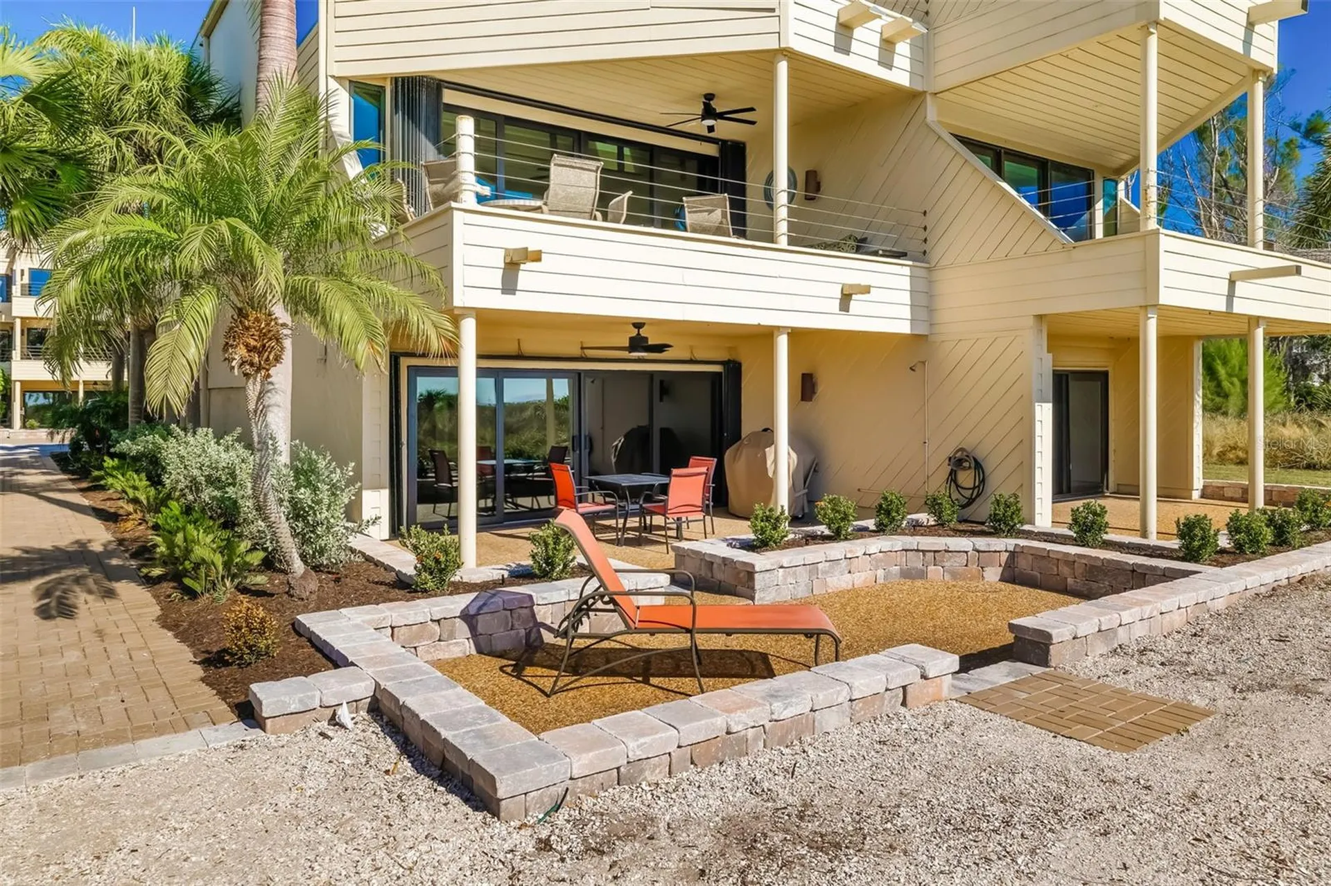 546A Beach Road Sarasota FL 34242