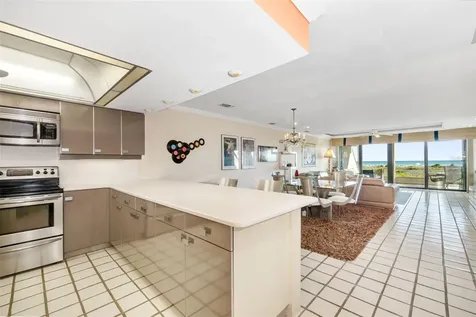 546A Beach Road Sarasota FL 34242