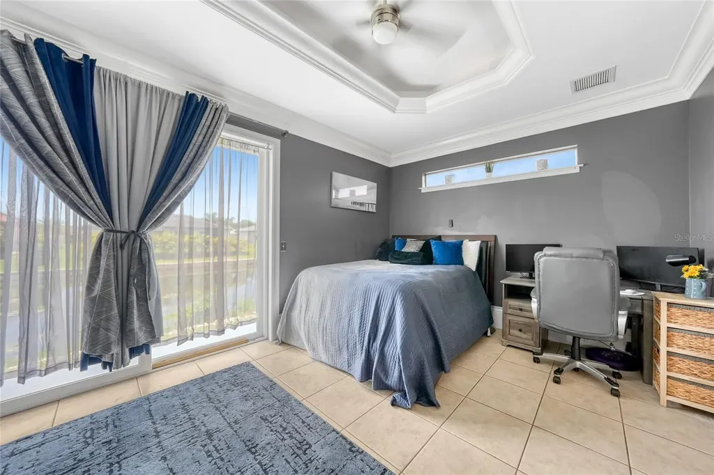 118 SW 21st Terrace Cape Coral FL 33991