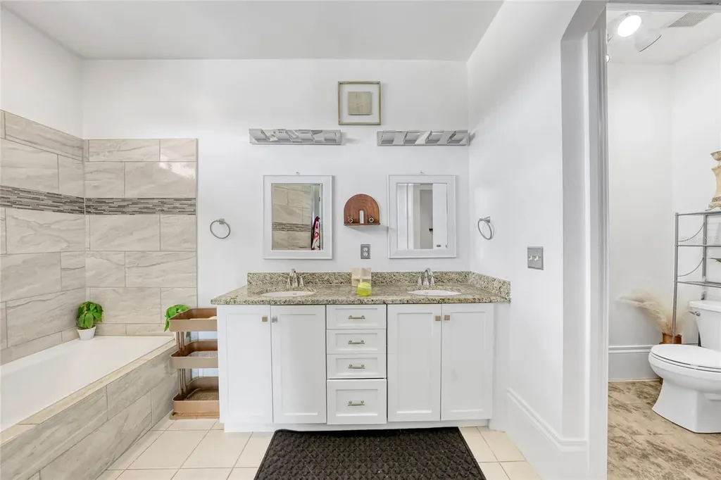 118 SW 21st Terrace Cape Coral FL 33991