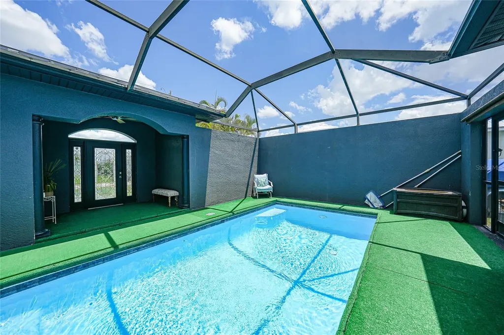 118 SW 21st Terrace Cape Coral FL 33991