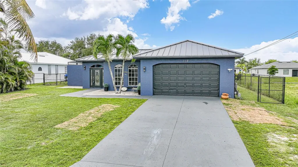 118 SW 21st Terrace Cape Coral FL 33991