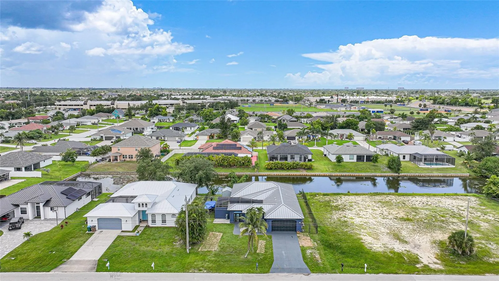 118 SW 21st Terrace Cape Coral FL 33991