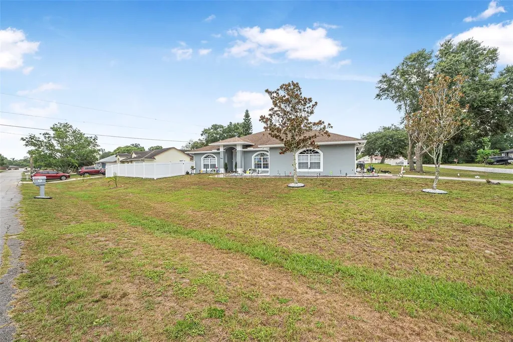 973 Radford Drive Deltona FL 32738