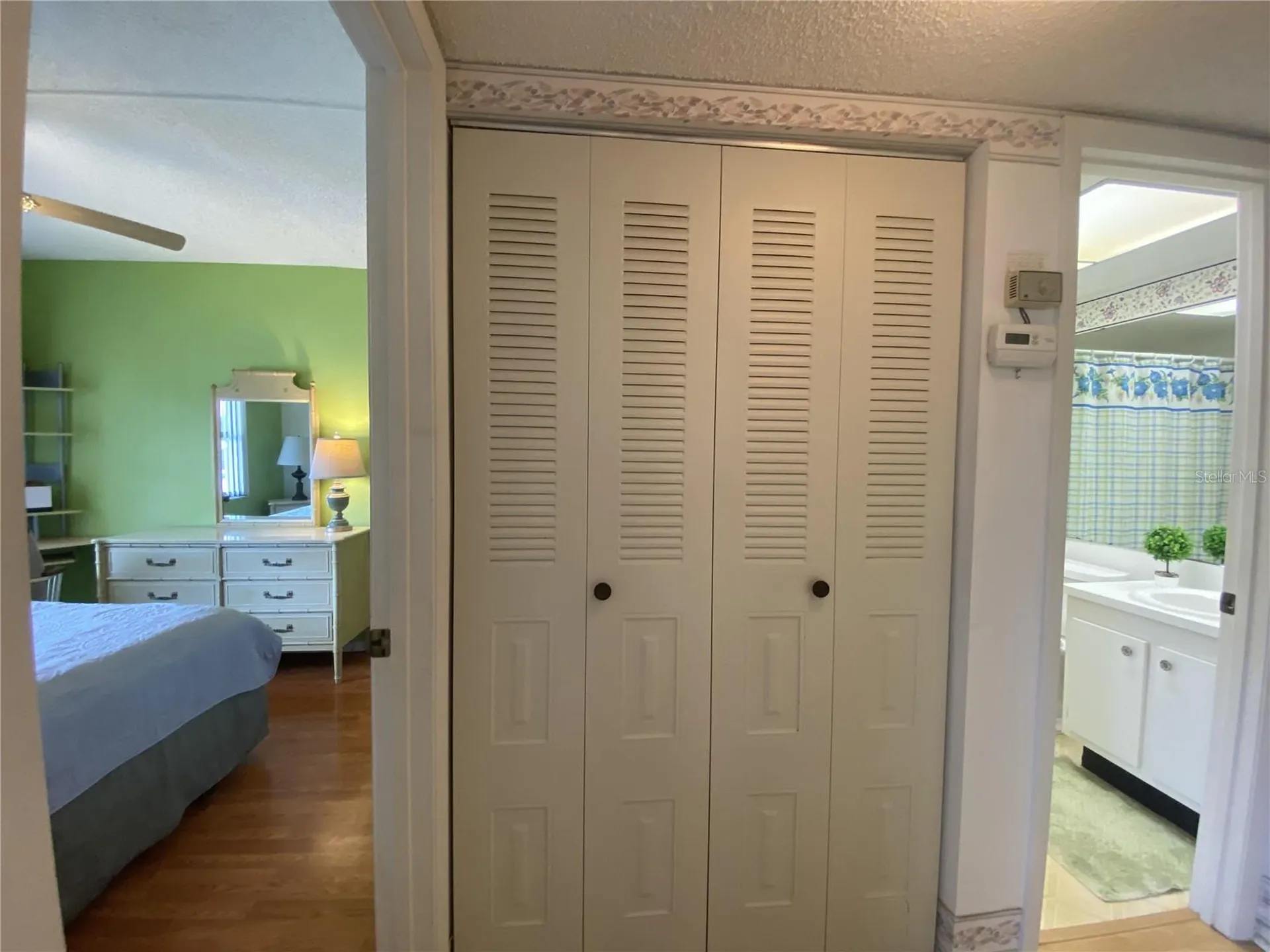 425 30th Avenue W Bradenton FL 34205