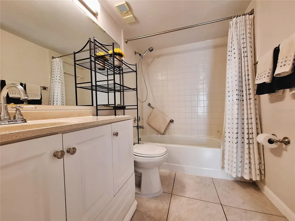 3153 Lake Pine Way Tarpon Springs FL 34688