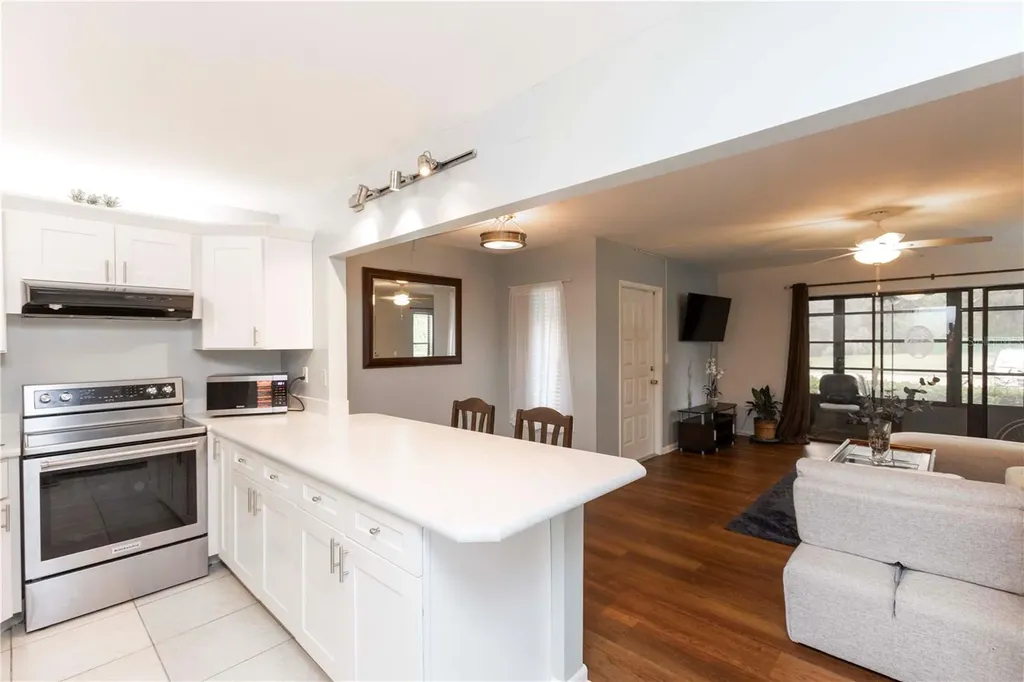 3153 Lake Pine Way Tarpon Springs FL 34688