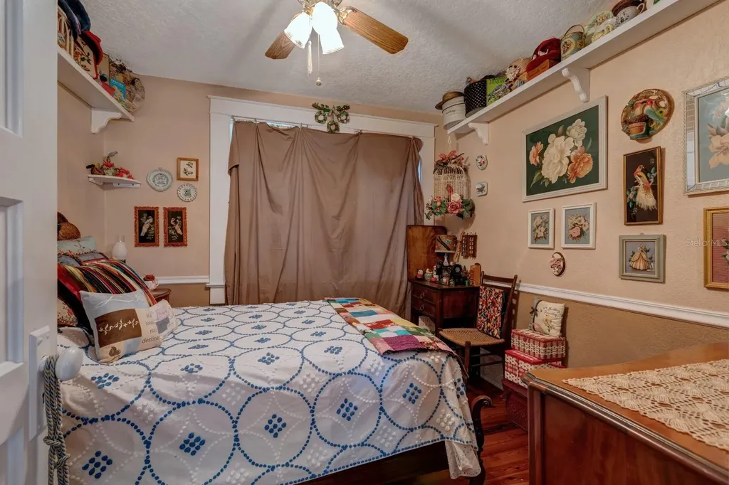 401 E 9th Avenue Mount Dora FL 32757