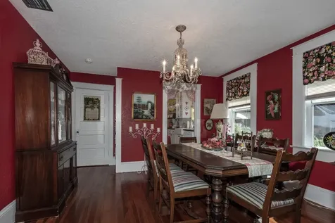 401 E 9th Avenue Mount Dora FL 32757