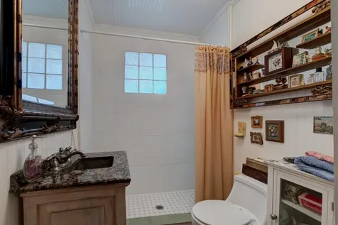 401 E 9th Avenue Mount Dora FL 32757