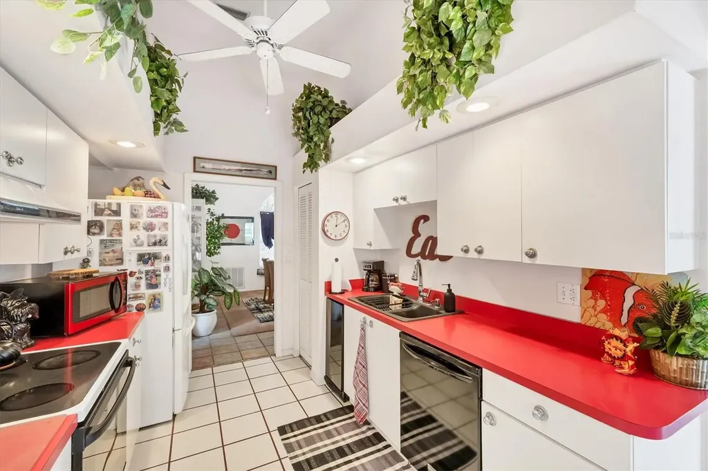 5766 Beaurivage Avenue Sarasota FL 34243