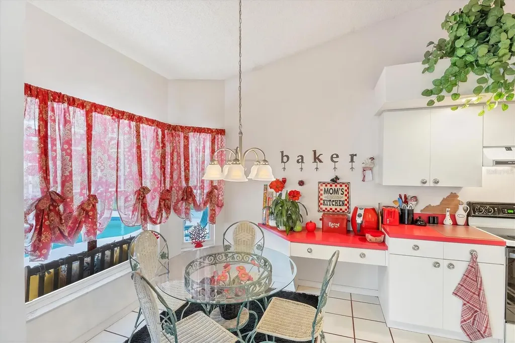 5766 Beaurivage Avenue Sarasota FL 34243