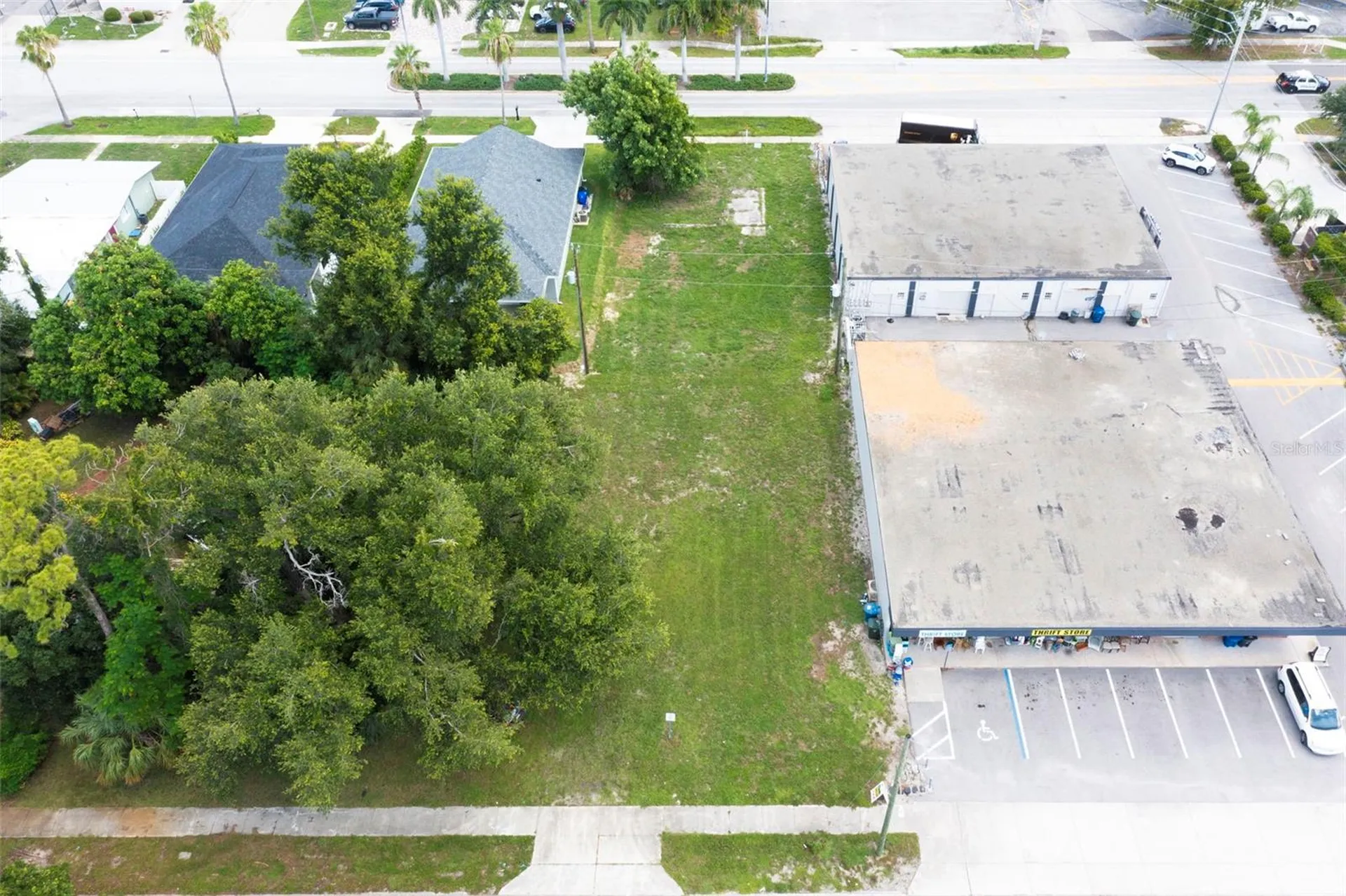 1925 Suwanee Avenue Fort Myers FL 33901