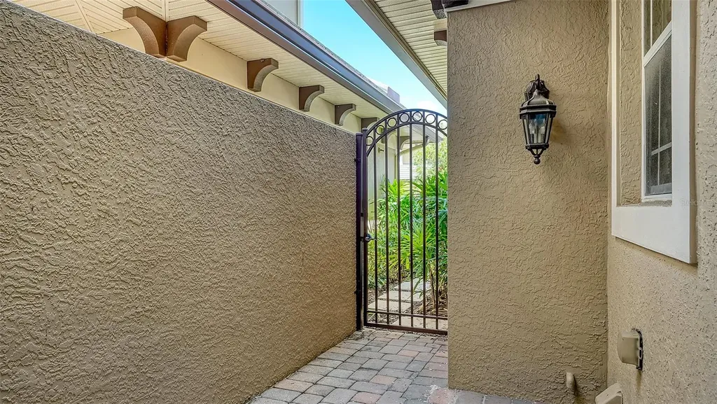 6422 Moorings Point Circle Lakewood Ranch FL 34202