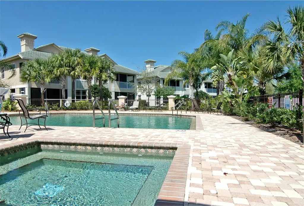 6422 Moorings Point Circle Lakewood Ranch FL 34202