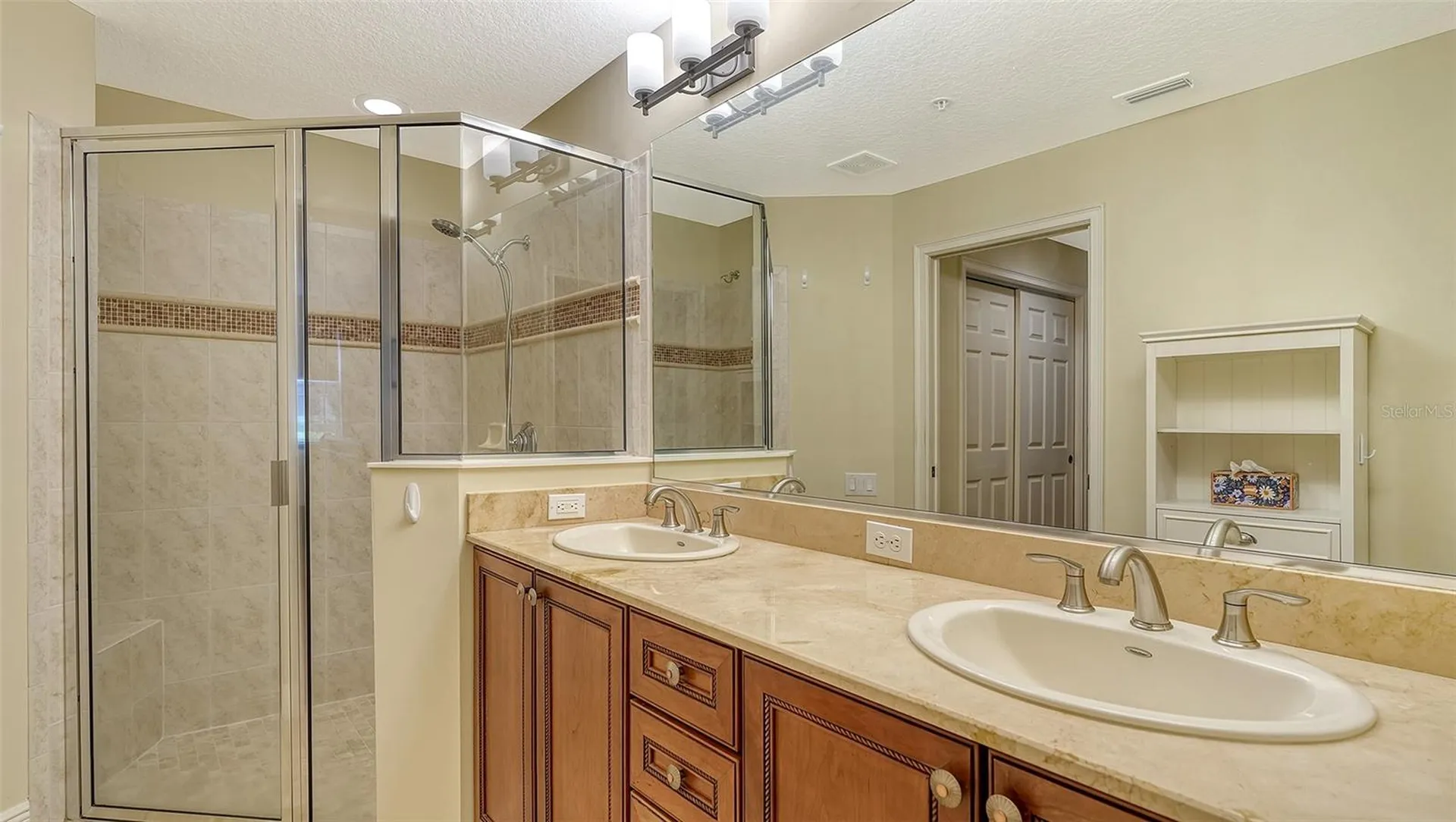 6422 Moorings Point Circle Lakewood Ranch FL 34202
