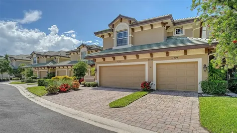 6422 Moorings Point Circle Lakewood Ranch FL 34202