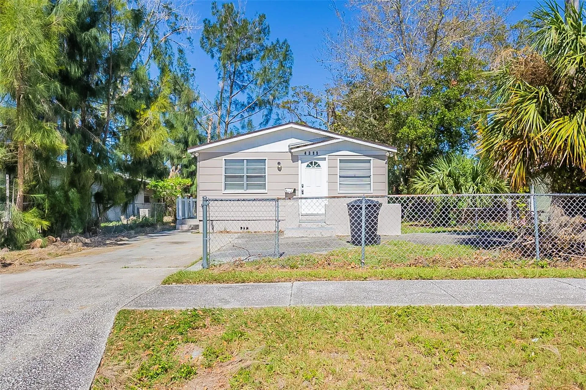 4319 14th Avenue S St Petersburg FL 33711