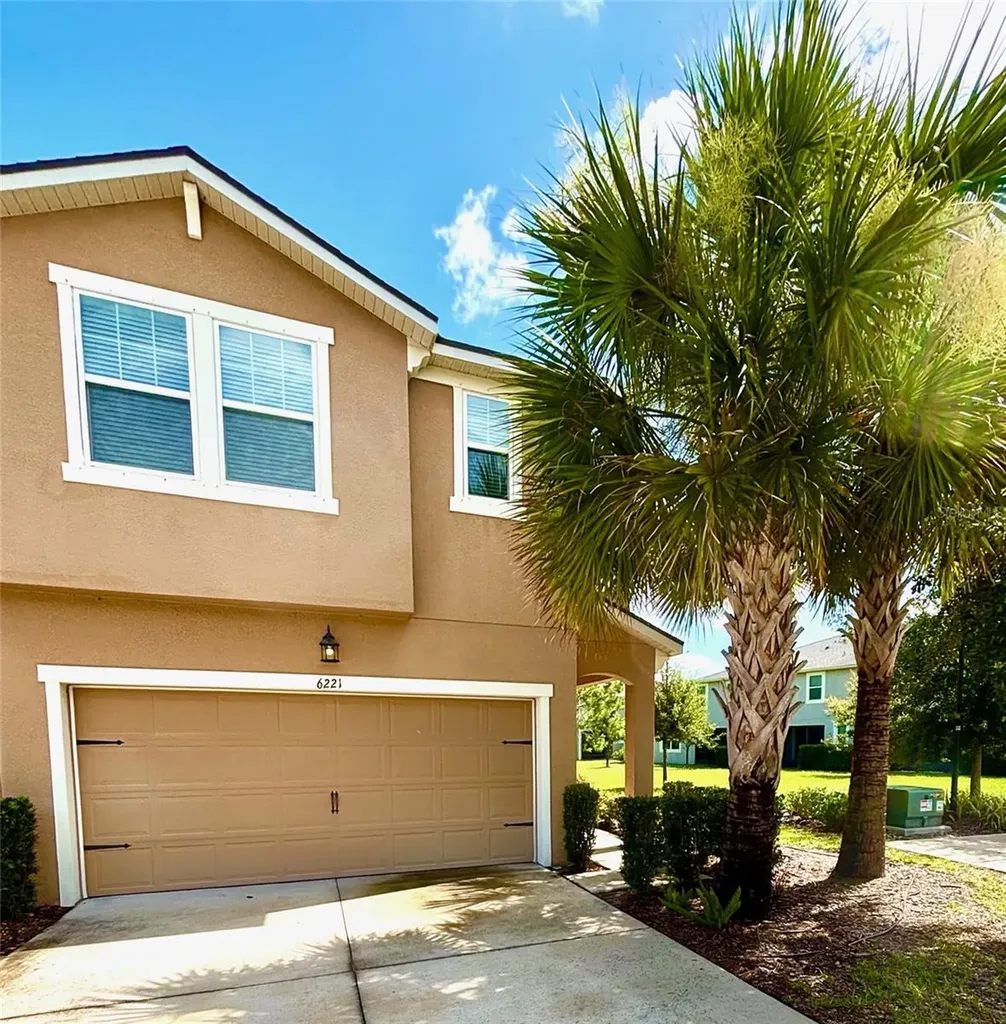 6221 Scarlet Darter Way Tampa FL 33625