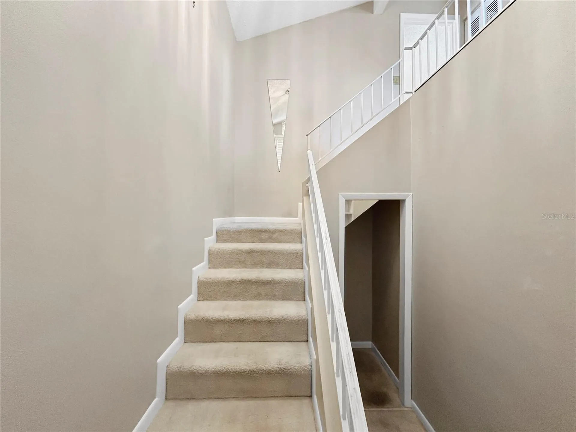 3265 40th Way S St Petersburg FL 33711