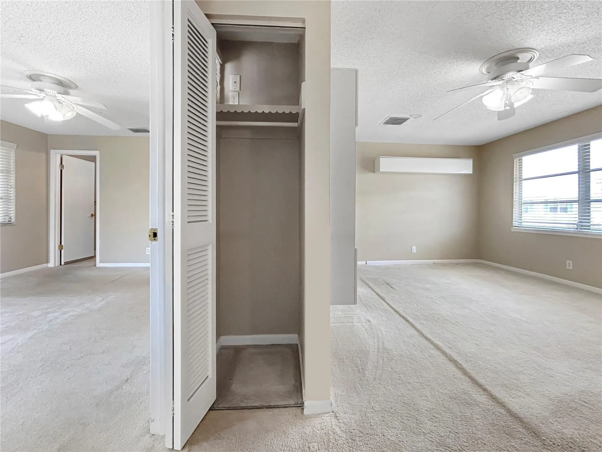 3265 40th Way S St Petersburg FL 33711