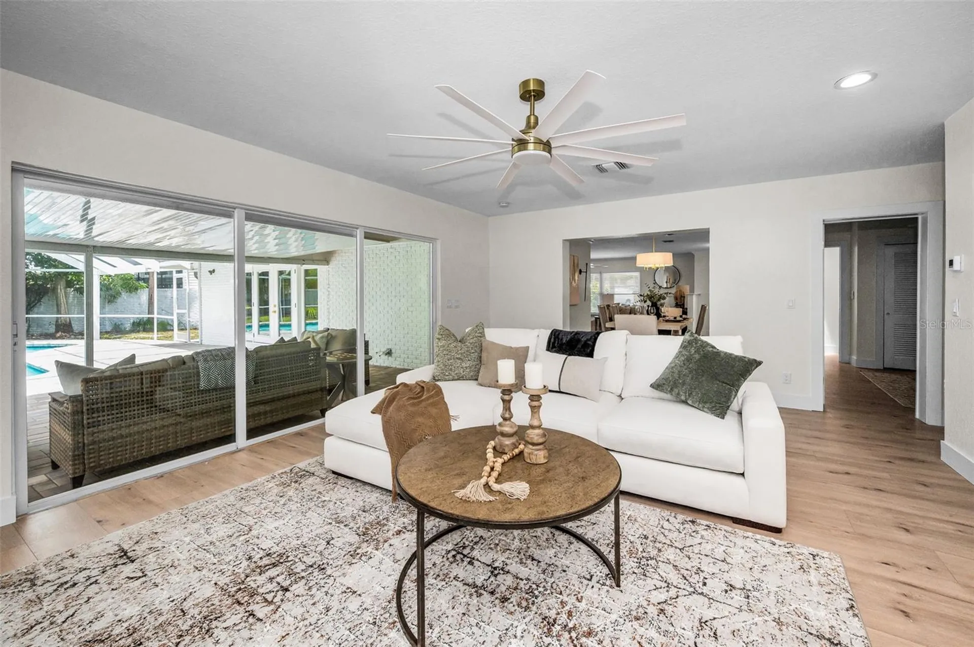 409 S Barbara Lane Tampa FL 33609
