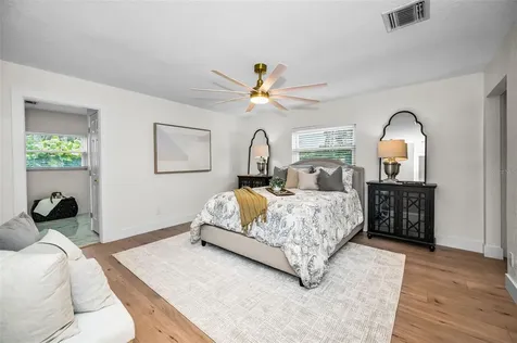 409 S Barbara Lane Tampa FL 33609