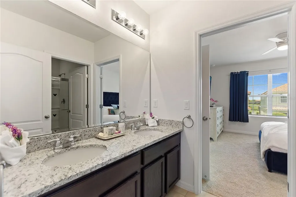 8020 Oak Shadow Court Davenport FL 33837