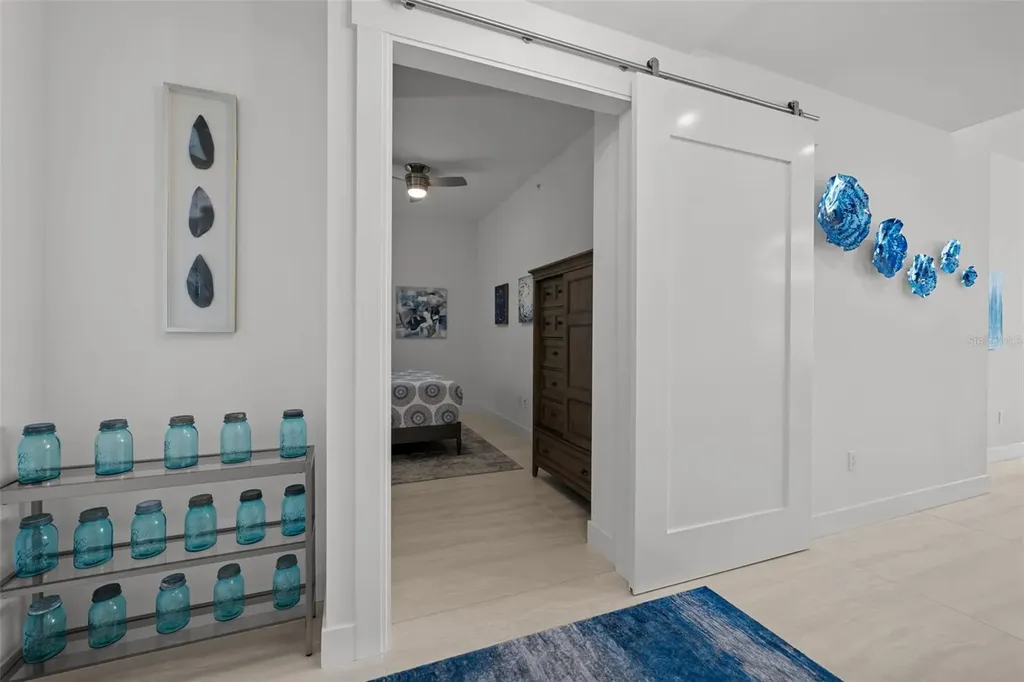 301 Quay Commons Sarasota FL 34236