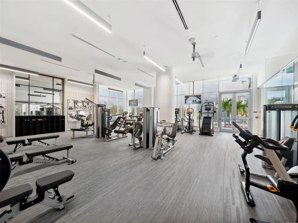 301 Quay Commons Sarasota FL 34236
