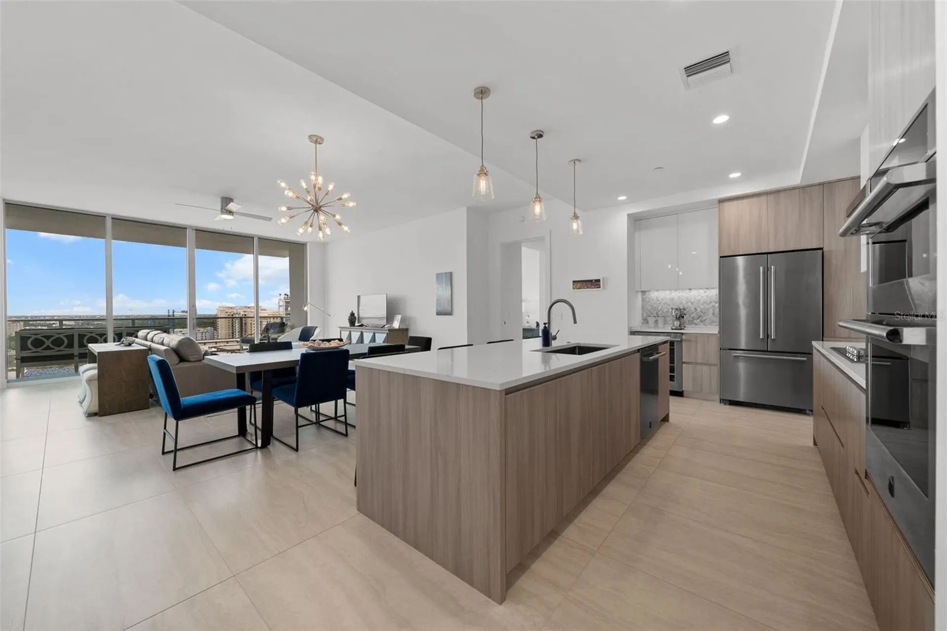 301 Quay Commons Sarasota FL 34236