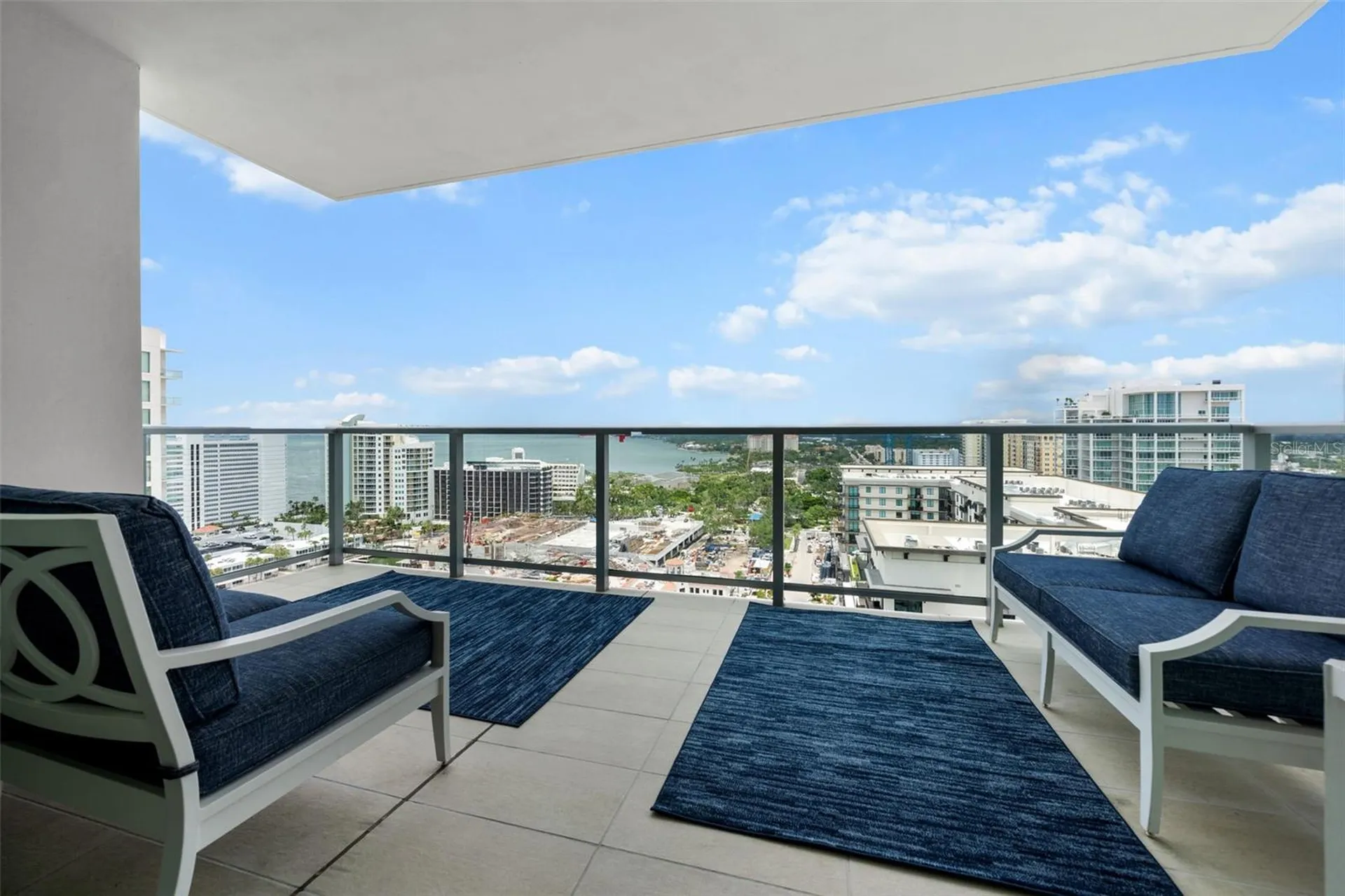 301 Quay Commons Sarasota FL 34236