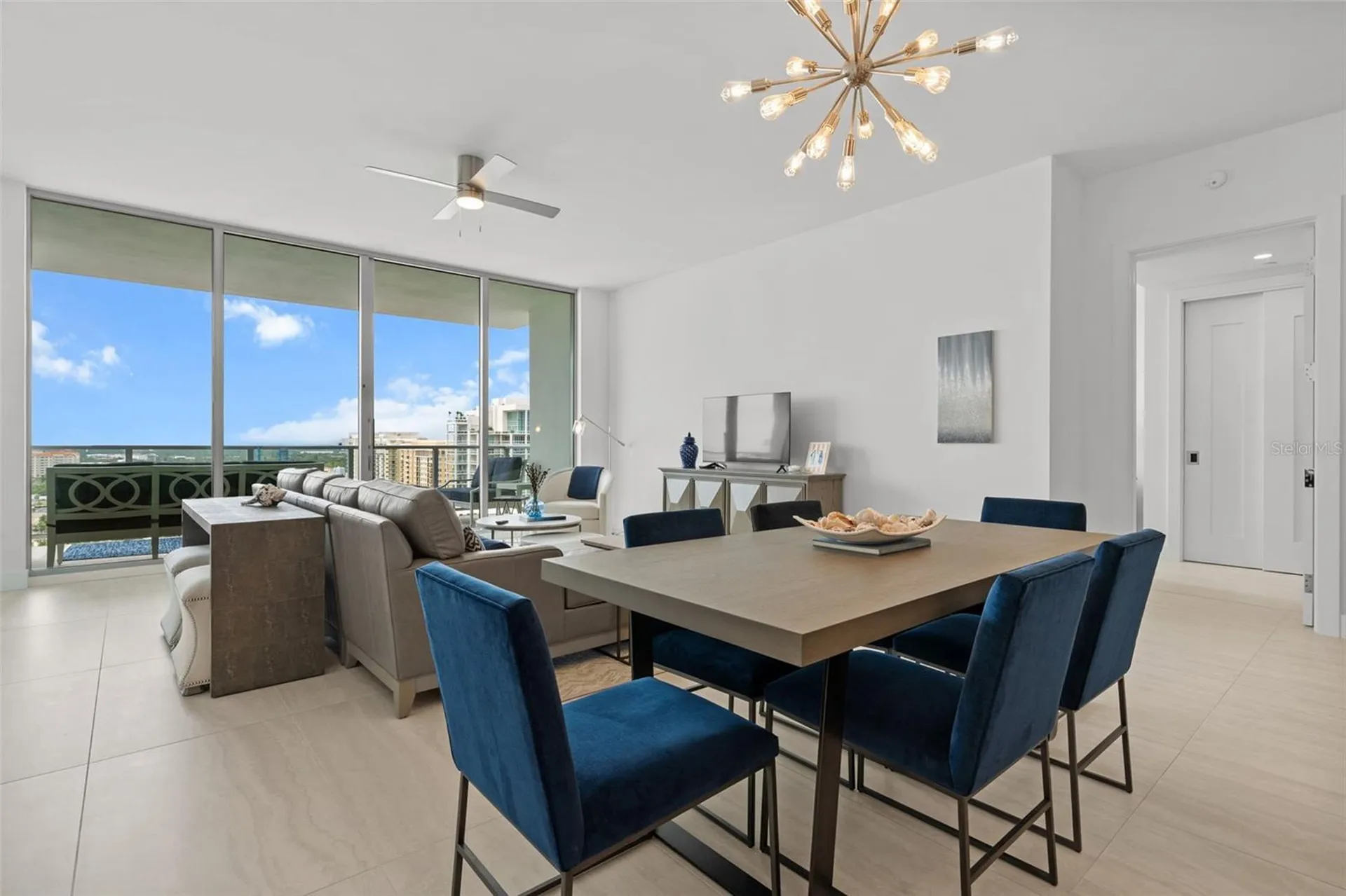301 Quay Commons Sarasota FL 34236