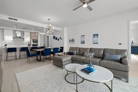 301 Quay Commons Sarasota FL 34236