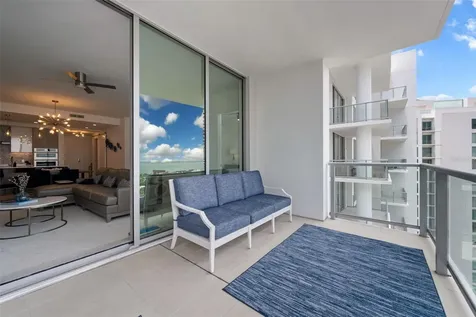 301 Quay Commons Sarasota FL 34236