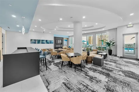 301 Quay Commons Sarasota FL 34236