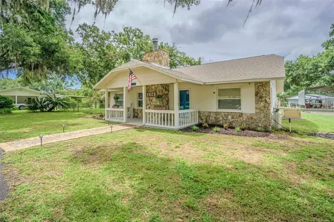 1403 E Tomlin Street Plant City FL 33563