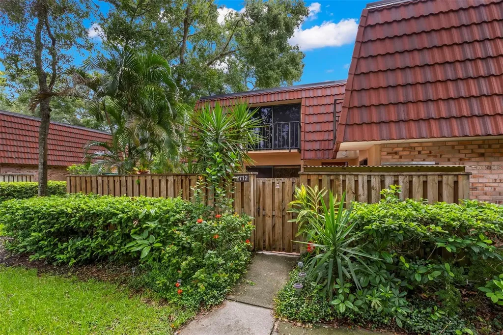 2712 12th Court Palm Harbor FL 34684