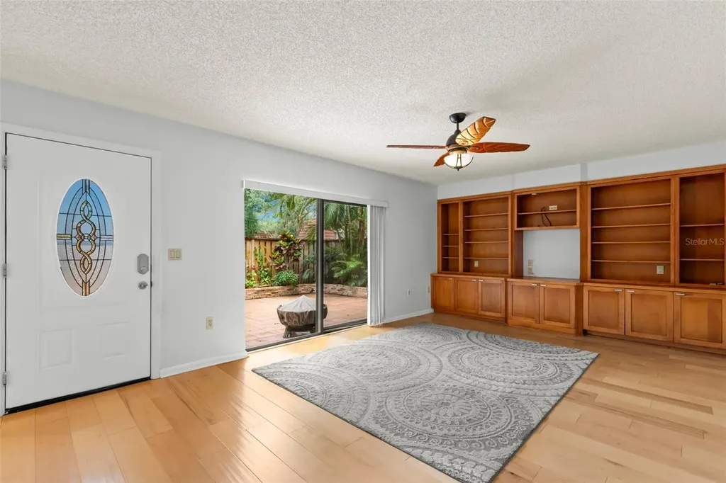 2712 12th Court Palm Harbor FL 34684