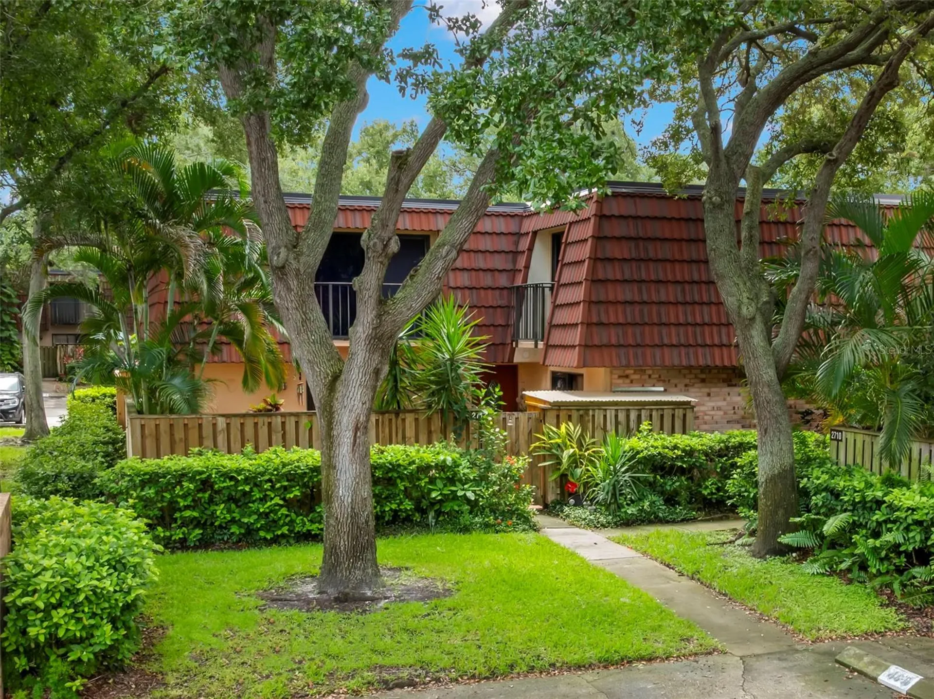 2712 12th Court Palm Harbor FL 34684